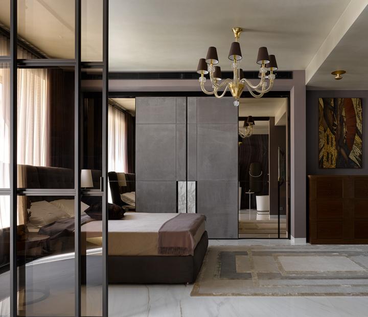 Amsterdam chandelier