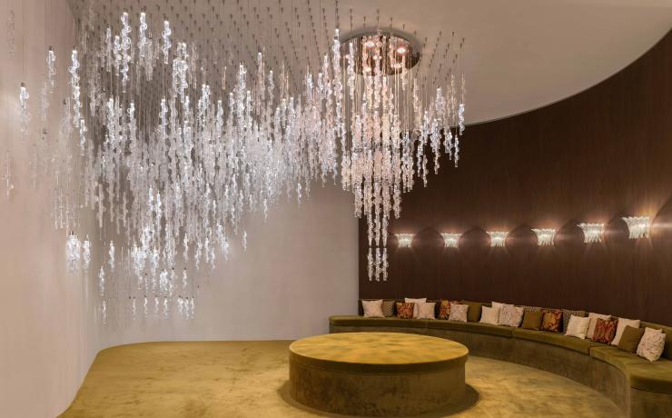 15_bt_euroluce2023_germogli_bespoke_installation_cc_cl_germogli_7457_ek_cl_palmette_7385_1_cc_cl.jpg