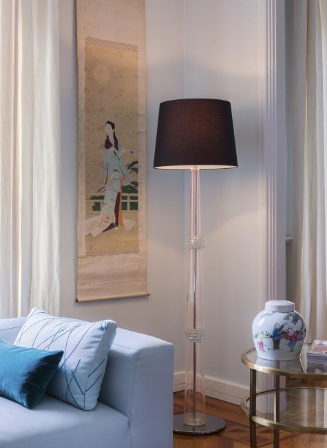 Amsterdam floor lamp in light pink Venetian crystal.