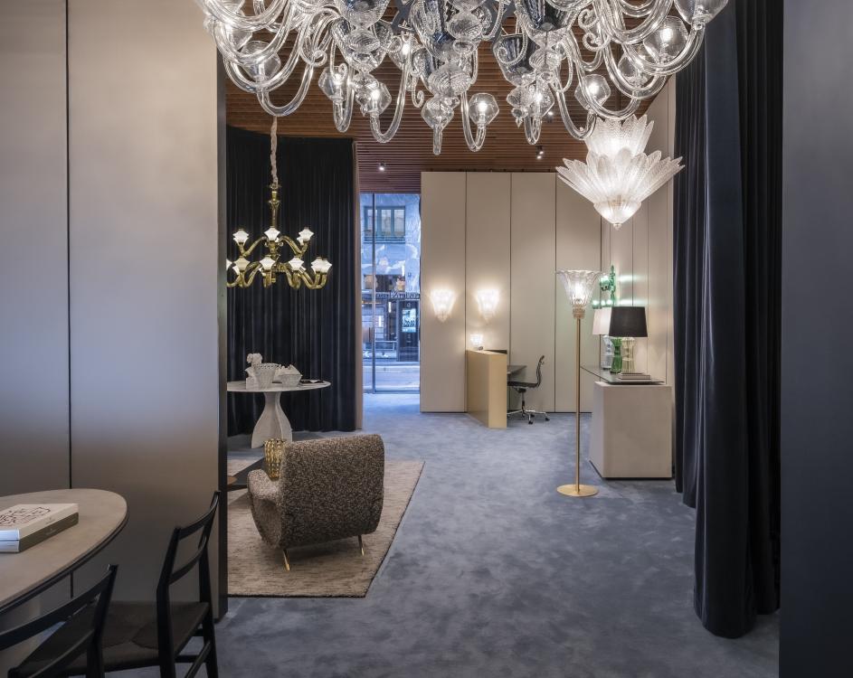 bt_showroom_milan_overall_13.jpg