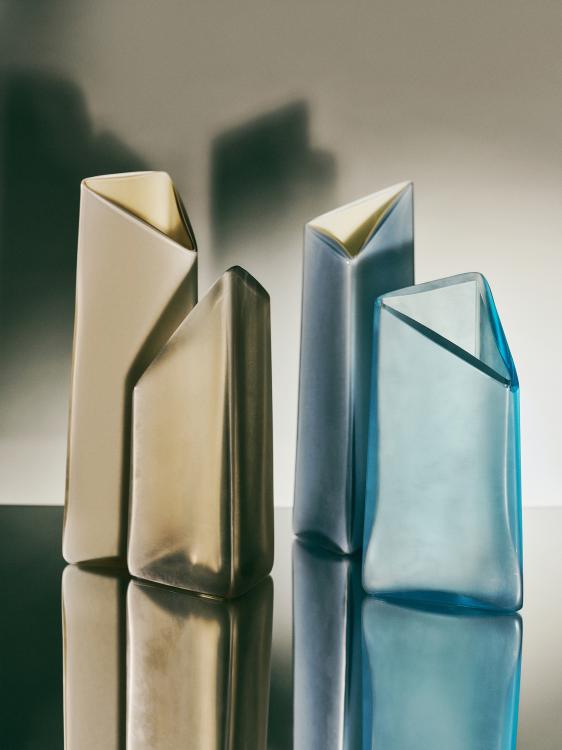 bt_kado_vases_keiji-ashizawa_editorial_02.jpg