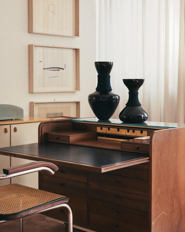 bt_olori_vases_studio-lani_amb_01.jpg